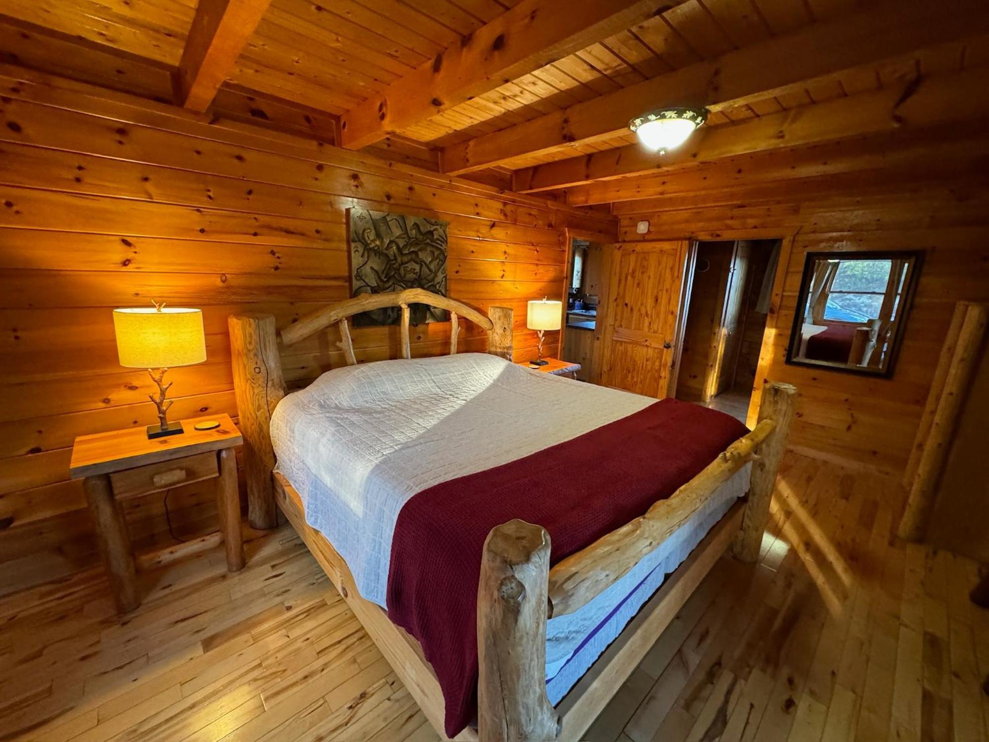 Smoky Paws - Exceptional Cabin, Stunning Mountain Views, Hot Tub, Tranquil, Gigabit Internet, Free L2 Ev بيدجن فورج المظهر الخارجي الصورة